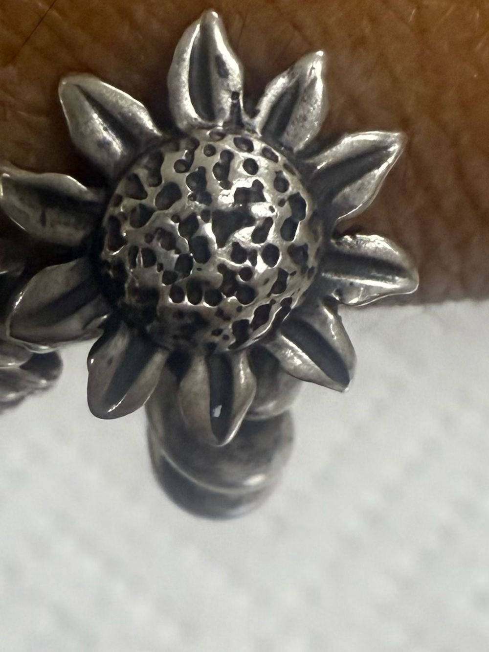 Dian Malouf DD sunflower cuff bracelet